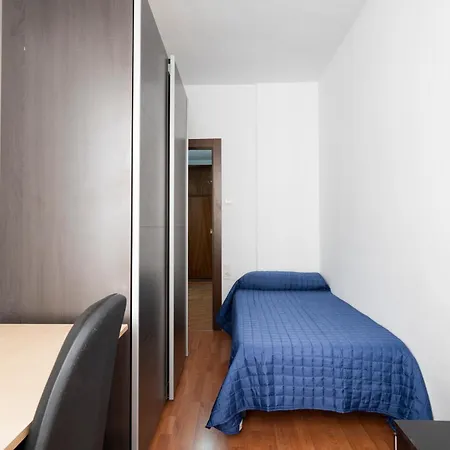 Confortable En El Centro De דירה *