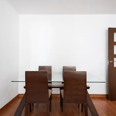 Confortable En El Centro De דירה *